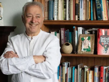 Frank Cottrell-Boyce named new children’s laureate